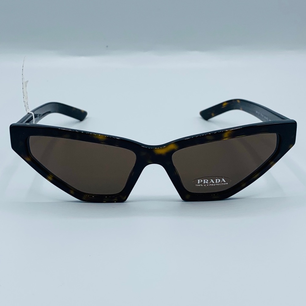 Auth Prada SPR 12V Tortoise Cat Eye Sunglasses
